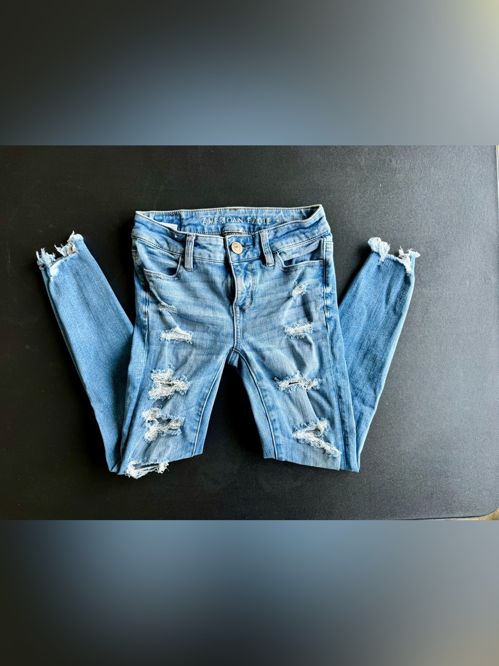 American Eagle ‘The Dream Jean’ Lightwash Jeans - Size 000 XShort